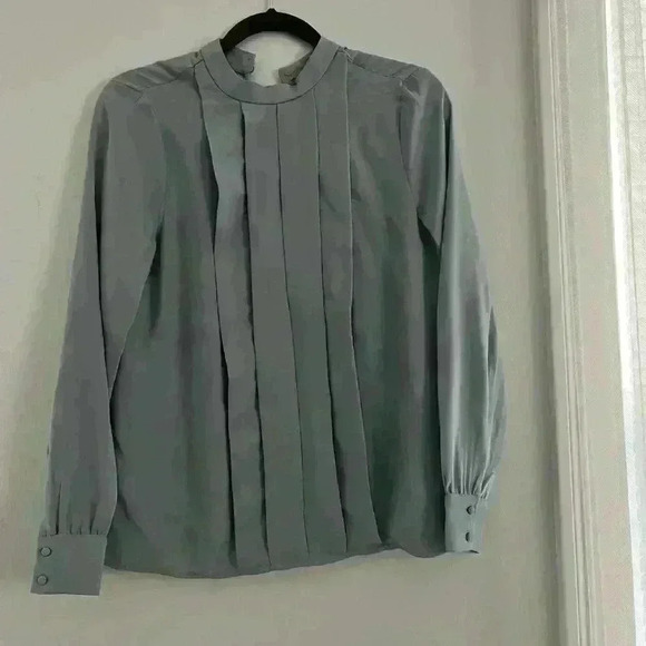 H&M pleat-front blouse blue - Picture 3 of 7